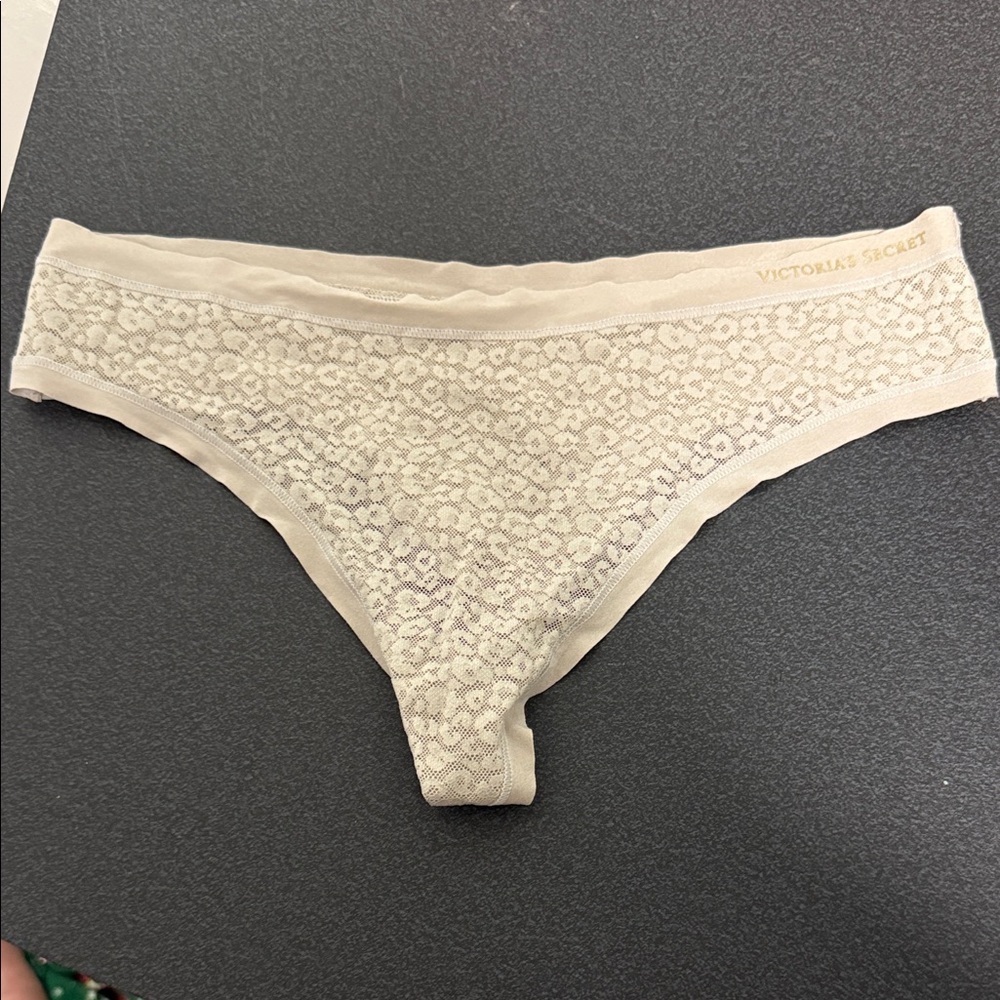 Victoria's Secret Beige Lace Hipster Panty